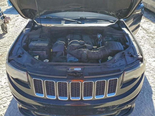 Jeep Grand cherokee SRT-8 - автомобили, коли, обяви за нови и употребявани 11