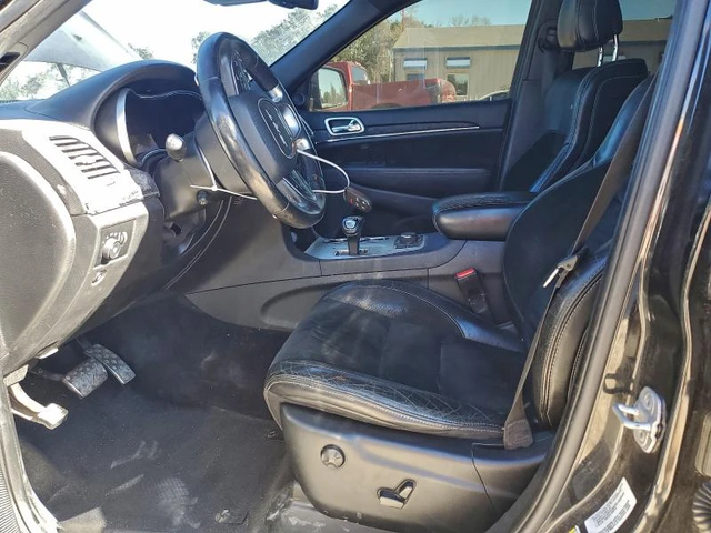 Jeep Grand cherokee SRT-8 - автомобили, коли, обяви за нови и употребявани 7