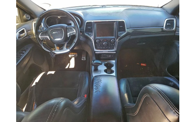 Jeep Grand cherokee SRT-8 - автомобили, коли, обяви за нови и употребявани 8