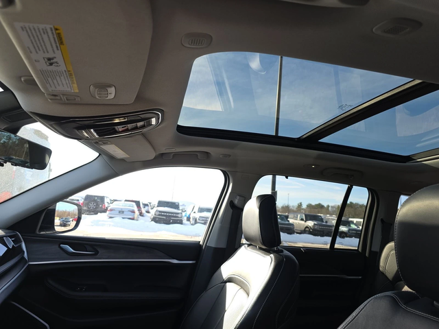 Jeep Grand cherokee 4xe Plug-In Hybrid - автомобили, коли, обяви за нови и употребявани 12