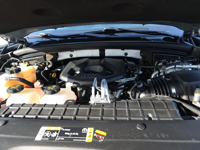 Jeep Grand cherokee 4xe Plug-In Hybrid - автомобили, коли, обяви за нови и употребявани 14