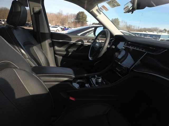 Jeep Grand cherokee 4xe Plug-In Hybrid - автомобили, коли, обяви за нови и употребявани 6