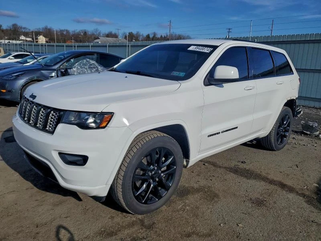 Jeep Grand cherokee LAREDO - автомобили, коли, обяви за нови и употребявани 0