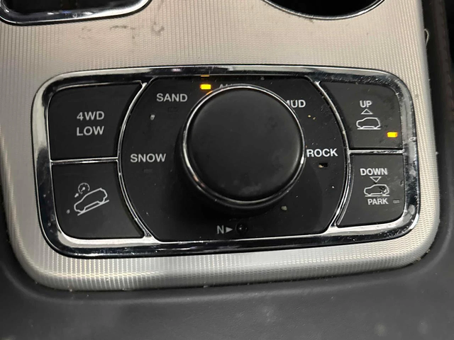 Jeep Grand cherokee SUMMIT* Обдух* Distronic* Пано* H&K - автомобили, коли, обяви за нови и употребявани 8