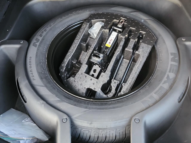 Jeep Grand cherokee SUMMIT* Обдух* Distronic* Carplay* H&K* Пано - автомобили, коли, обяви за нови и употребявани 12