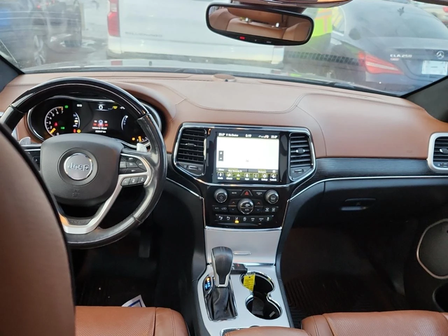 Jeep Grand cherokee SUMMIT* Обдух* Distronic* Carplay* H&K* Пано - автомобили, коли, обяви за нови и употребявани 8