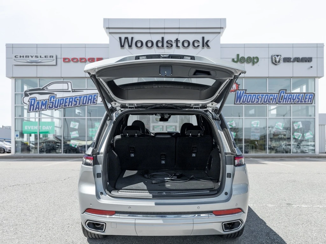 Jeep Grand cherokee 4xe OVERLAND C РЕГИСТРАЦИЯ & АВТО КРЕДИТ - автомобили, коли, обяви за нови и употребявани 5