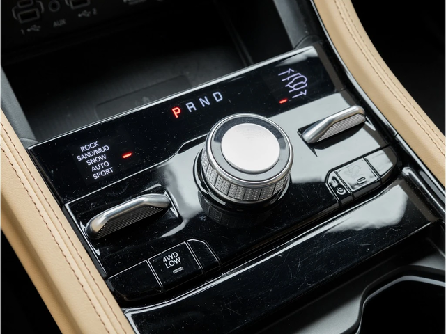 Jeep Grand cherokee 4xe HYBRID C РЕГИСТРАЦИЯ & АВТО КРЕДИТ - автомобили, коли, обяви за нови и употребявани 9