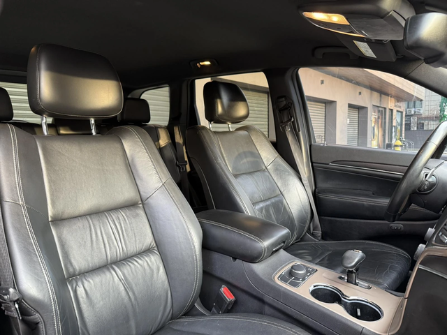 Jeep Grand cherokee 3.6* 4Х4* FACE* LIMITED* ОБСЛУЖЕНА! - автомобили, коли, обяви за нови и употребявани 7