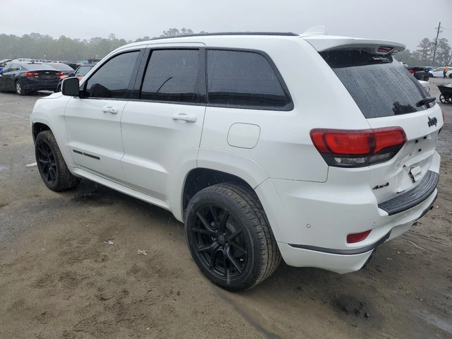 Jeep Grand cherokee Overland / 3.6 V6 / 4x4 / Кожа / ОБДУХВ. / - автомобили, коли, обяви за нови и употребявани 1