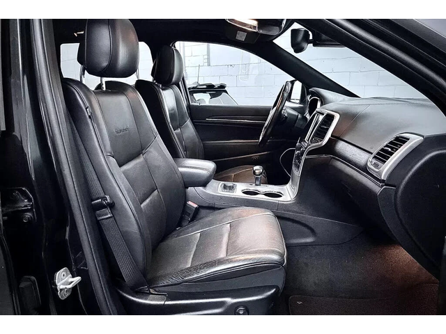 Jeep Grand cherokee SUMMIT* DISTRONIK* V6 PENTASTAR* ОБДУХ* HARMAN* ВЪ - автомобили, коли, обяви за нови и употребявани 8