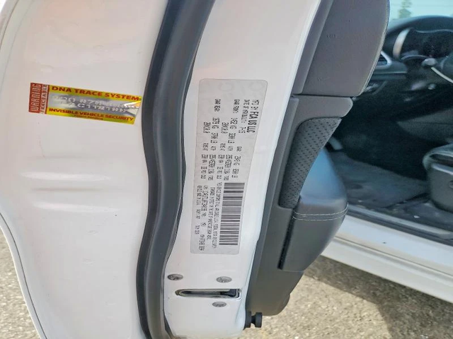 Jeep Grand cherokee SRT8* 6.4L V8 470HP* Кожа* ПАНО* CARFAX - автомобили, коли, обяви за нови и употребявани 12