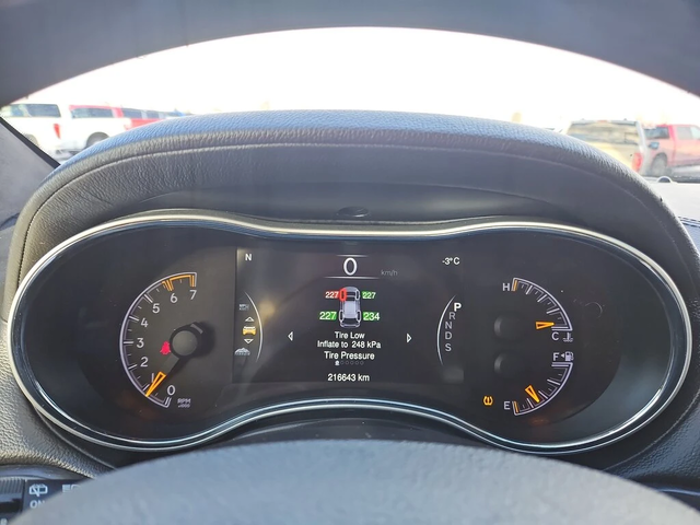 Jeep Grand cherokee Summit| 5.7L HEMI V8| Keyless| Панорамa| Premium - автомобили, коли, обяви за нови и употребявани 10