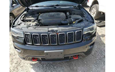 Jeep Grand cherokee TRAILHAWK* KEYLESS* PANO* НАВИ* ПОДГРЕВ - автомобили, коли, обяви за нови и употребявани 10