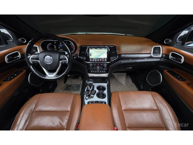 Jeep Grand cherokee SUMMIT* DISTRONIC* 360* ОБДУХ* ПОДГРЕВ* KEYLESS - автомобили, коли, обяви за нови и употребявани 10