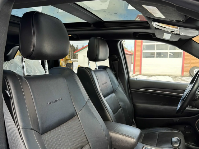 Jeep Grand cherokee SUMMIT* 5.7* V8* 8ZF* ДИСТРОНИК* ОБДУХВАНЕ* КАМЕРА - автомобили, коли, обяви за нови и употребявани 13