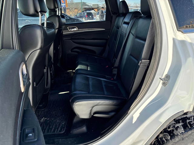 Jeep Grand cherokee 5.7* V8* 8ZF* ПОДГРЕВ* ОБДУХВАНЕ* ДИСТРОНИК* КАМЕР - автомобили, коли, обяви за нови и употребявани 14