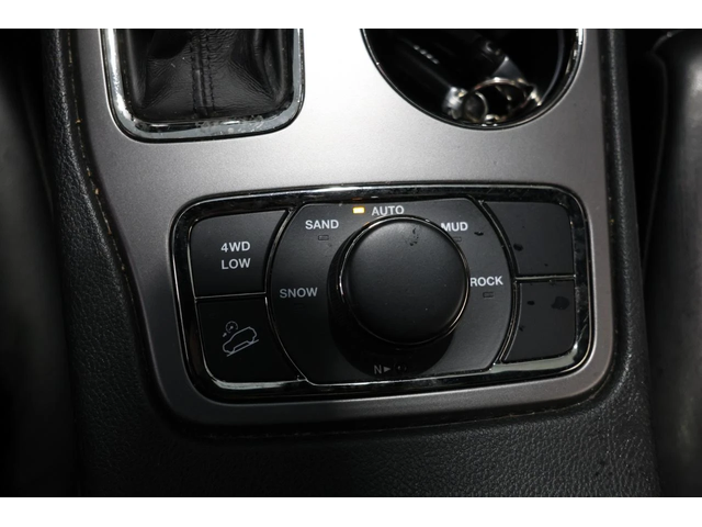 Jeep Grand cherokee Limited X 4x4 - PANO| NAVI| CAMERA| BLINDSPOT - автомобили, коли, обяви за нови и употребявани 14