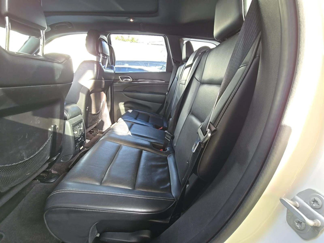 Jeep Grand cherokee 5.7* V8* ПОДГРЕВ* КАМЕРА* КЕЙЛЕС* - автомобили, коли, обяви за нови и употребявани 8