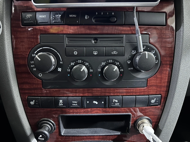 Jeep Grand cherokee 5.7i - автомобили, коли, обяви за нови и употребявани 11