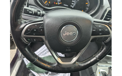 jeep-grand-cherokee - 5