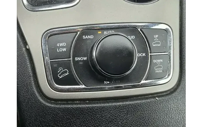 Jeep Grand cherokee 4WD* OVERLAND* ОБДУХ* ПОДГРЕВИ* HARMAN KARDON* PAN - автомобили, коли, обяви за нови и употребявани 9