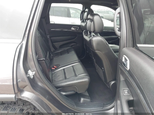 Jeep Grand cherokee 4WD* ПОДГРЕВ* ПАНО* КАМЕРА* CARPLAY - автомобили, коли, обяви за нови и употребявани 6