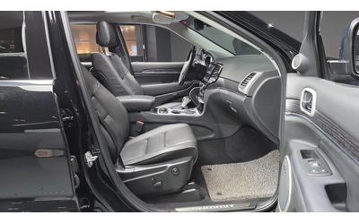 Jeep Grand cherokee 2019* SUMMIT* HARMAN* PANO* ОБДУХ* FULL* КРАЙНА ЦЕ - автомобили, коли, обяви за нови и употребявани 12
