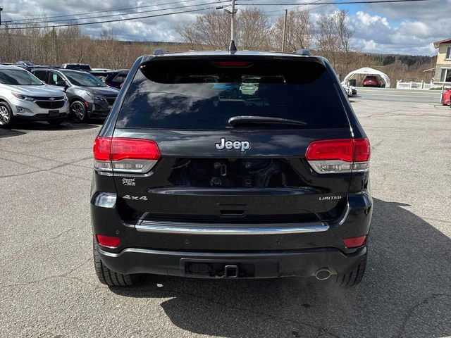 Jeep Grand cherokee * 3.6L V6 * 4X4 * CARFAX * - автомобили, коли, обяви за нови и употребявани 3