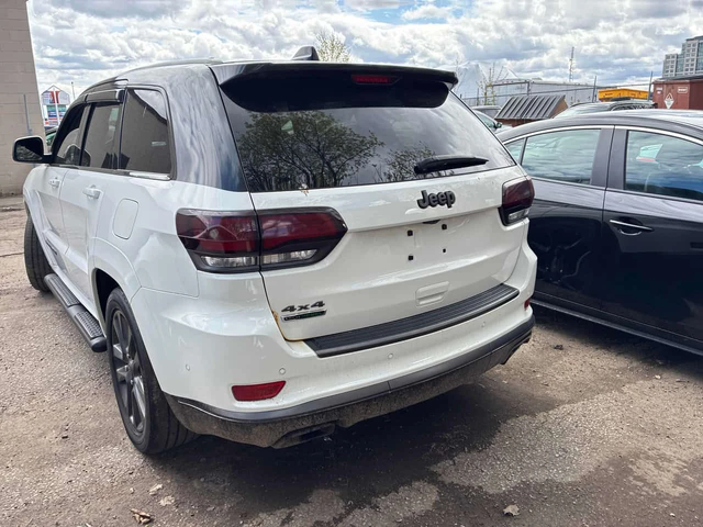 Jeep Grand cherokee Overland/ПАНОРАМА/ДИСТРОНИК - автомобили, коли, обяви за нови и употребявани 4