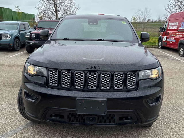 Jeep Grand cherokee * Altitude * 2 КЛЮЧА* PANO* KEYLESS* ПОДГРЕВ* - автомобили, коли, обяви за нови и употребявани 5