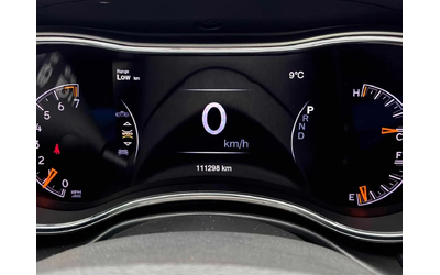 Jeep Grand cherokee * Altitude * 2 КЛЮЧА* PANO* KEYLESS* ПОДГРЕВ* - автомобили, коли, обяви за нови и употребявани 7