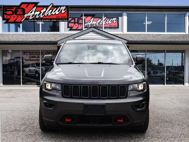 Jeep Grand cherokee TRAILHAWK/CARFAX/5.7/Дистроник/Обдух/Подгрев/5.7 - автомобили, коли, обяви за нови и употребявани 1