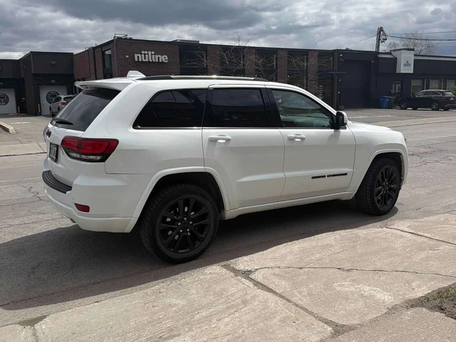 Jeep Grand cherokee | Altitude | 3.6L | PANO | CARFAX | - автомобили, коли, обяви за нови и употребявани 3