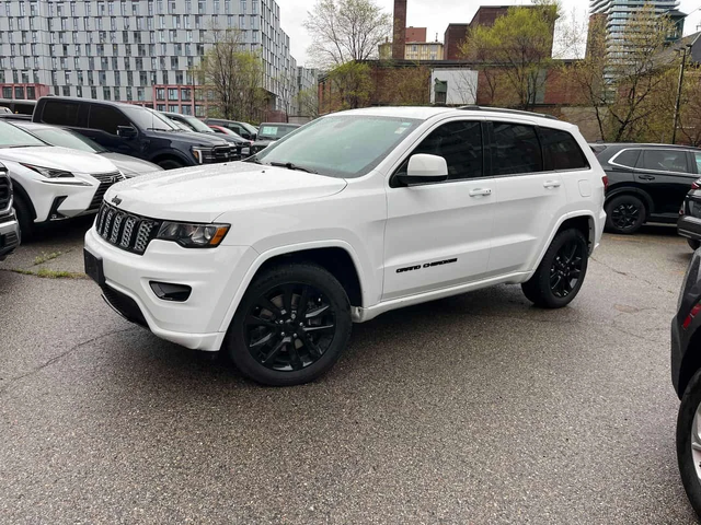Jeep Grand cherokee | Altitude | ПОДГРЕВ | CARFAX | - автомобили, коли, обяви за нови и употребявани 1