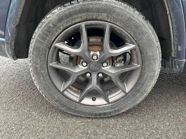 Jeep Grand cherokee * 80th Anniversary Edition * CARFAX * KEYLESS - автомобили, коли, обяви за нови и употребявани 6