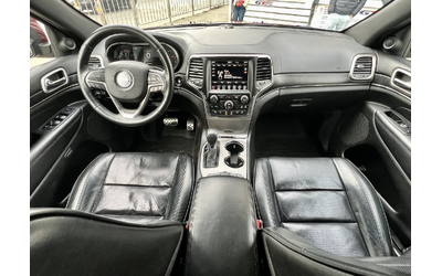 jeep-grand-cherokee-5-7-v8-hemi-summit-awd - 4