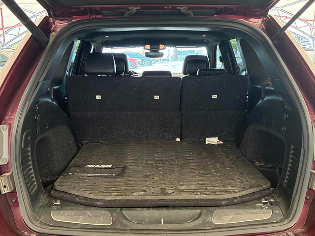 Jeep Grand cherokee 5.7L 8cyl 4WD - автомобили, коли, обяви за нови и употребявани 12