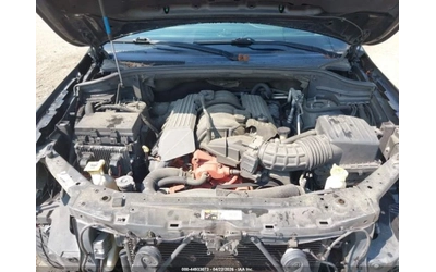 Jeep Grand cherokee SRT8 - автомобили, коли, обяви за нови и употребявани 11