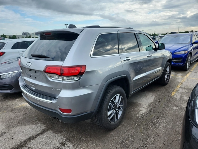 Jeep Grand cherokee LIMITED * Blind Spot * CARFAX * АВТО КРЕДИТ * - автомобили, коли, обяви за нови и употребявани 2