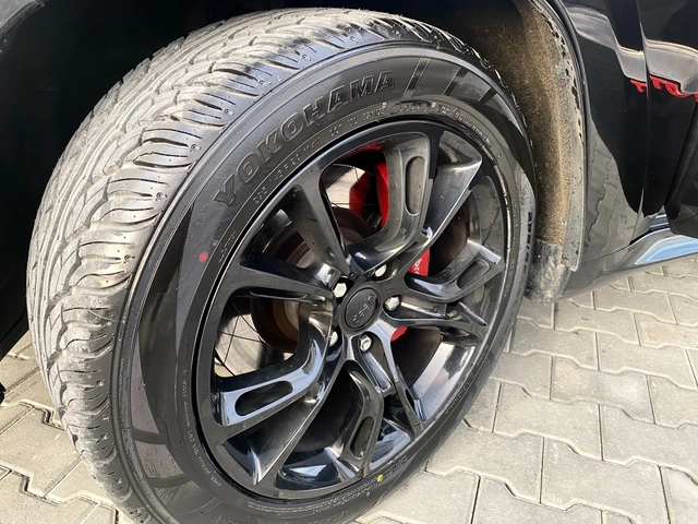Jeep Grand cherokee 6.4 SRT - автомобили, коли, обяви за нови и употребявани 10