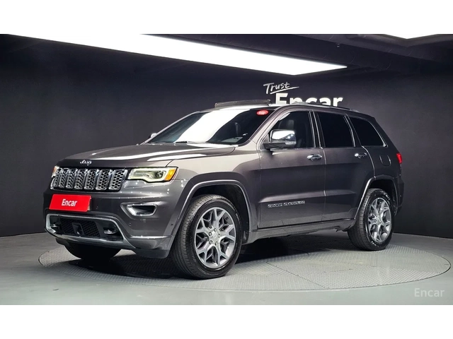 Jeep Grand cherokee 3.6 OVERLAND / ОБДУХ / DISTRONIC / ДВОЙНА ПАНОРАМА - автомобили, коли, обяви за нови и употребявани 0