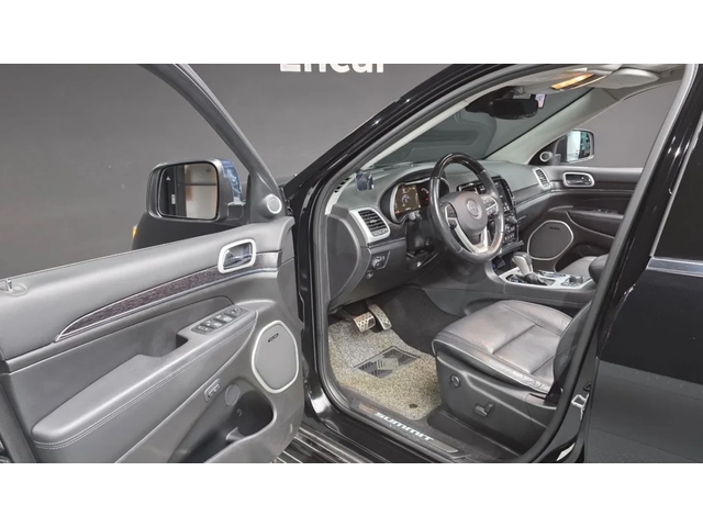Jeep Grand cherokee Summit* H/K* Обдух* Pano* Крайна цена* - автомобили, коли, обяви за нови и употребявани 7