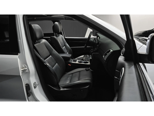 Jeep Grand cherokee 2020* SUMMIT* ОБДУХ* ДИСТРОНИК* HARMAN* PANO* 8ZF* - автомобили, коли, обяви за нови и употребявани 13