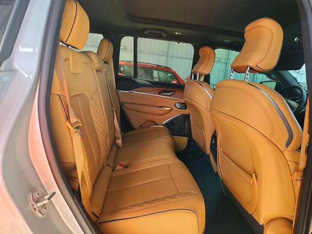 Jeep Grand cherokee SUMMIT* AWD* ОБДУХ* МАСАЖИ - автомобили, коли, обяви за нови и употребявани 10