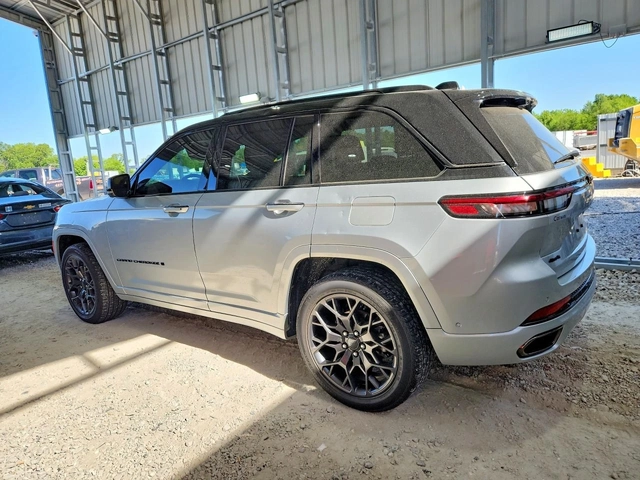 Jeep Grand cherokee SUMMIT* AWD* ОБДУХ* МАСАЖИ - автомобили, коли, обяви за нови и употребявани 1
