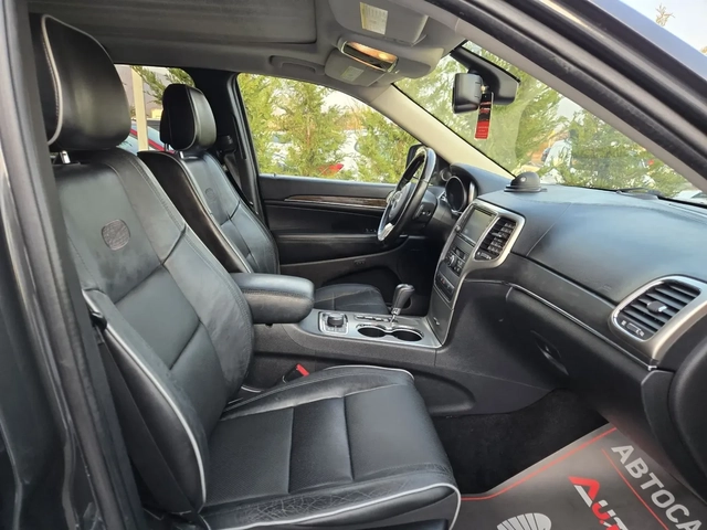 Jeep Grand cherokee 3.0CRDI-240кс= OVERLAND= ОБДУХВАНЕ= ПАНО= КАМЕРА - автомобили, коли, обяви за нови и употребявани 14