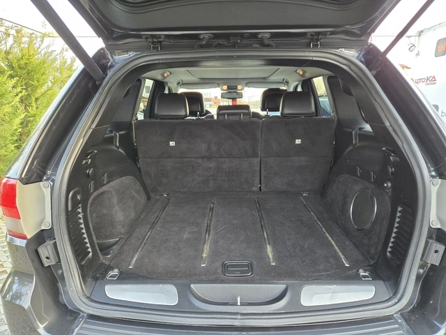 Jeep Grand cherokee 3.0CRDI-240кс= OVERLAND= ОБДУХВАНЕ= ПАНО= КАМЕРА - автомобили, коли, обяви за нови и употребявани 9