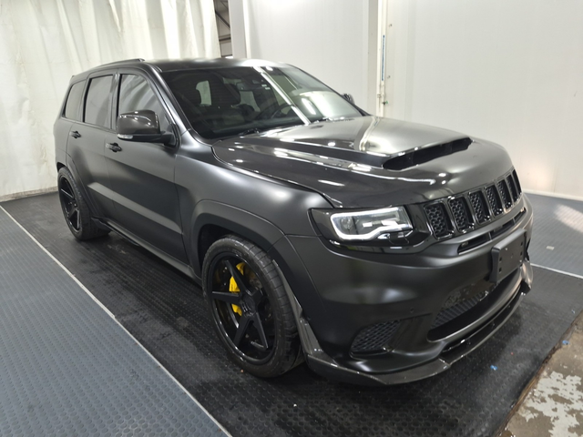 Jeep Grand cherokee 6.2L 8cyl 4WD - автомобили, коли, обяви за нови и употребявани 1