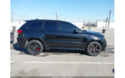 Jeep Grand cherokee SRT* AWD* 6.4* ПОДГРЕВ* ОБДУХВАНЕ* АЛКАНТАРА* ПАНО - автомобили, коли, обяви за нови и употребявани 11